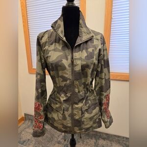 Fun urban chic lightweight jacket